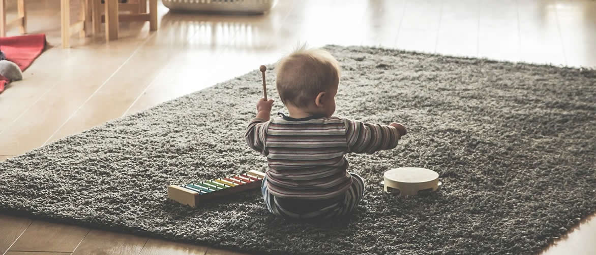 ¿Por qué debería mi hijo aprender a tocar un instrumento musical?