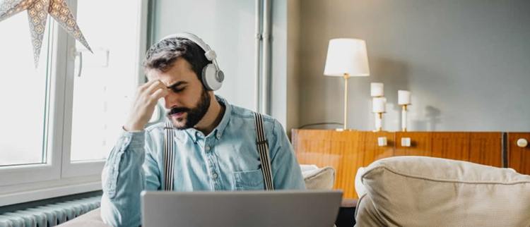 Combatir los dolores de cabeza con música.